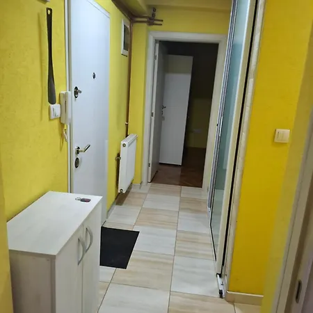 Dmb Apartmens 公寓